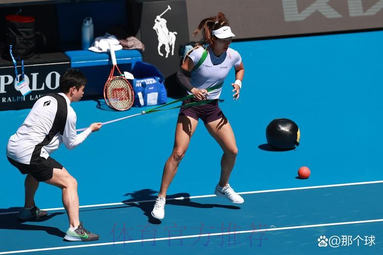 澳网开赛在即 中国球员抓紧训练 澳网开赛在即 中国球员抓紧训练